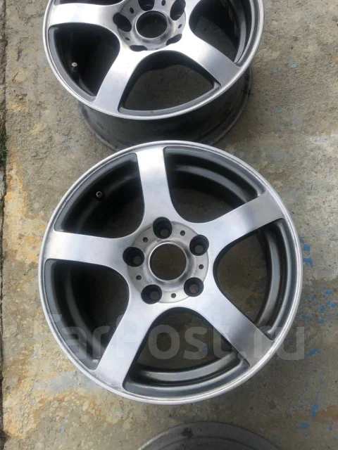 4 Racing. x15", 5x114.3 ����