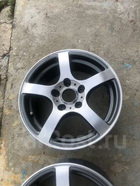 4 Racing. x15", 5x114.3 ����