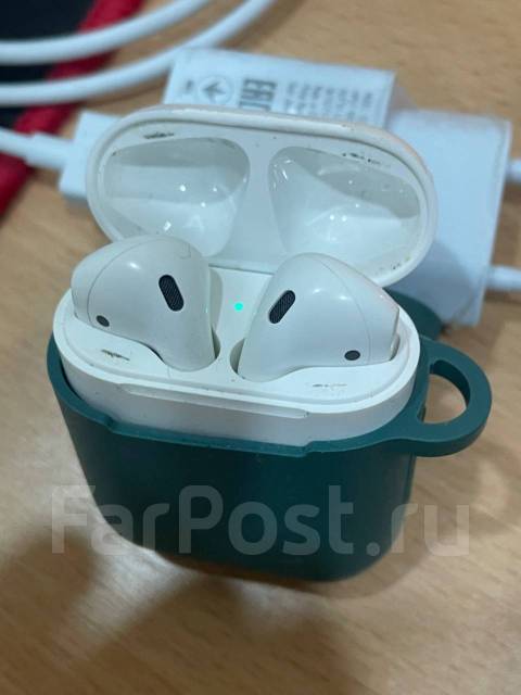 Apple AirPods 1 оригинал, б/у, в наличии. Цена: 5 000₽ во Владивостоке