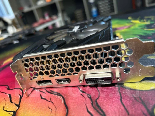 GeForce GTX 1650 SUPER ����