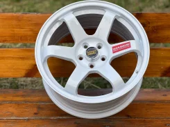 RAYS Volk Racing TE37. 8.0x17", 5x100, ET35, �� 73,1���. ����