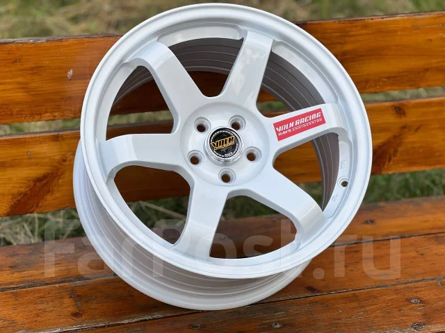 RAYS Volk Racing TE37. 8.0x17", 5x100, ET35, �� 73,1���. ����