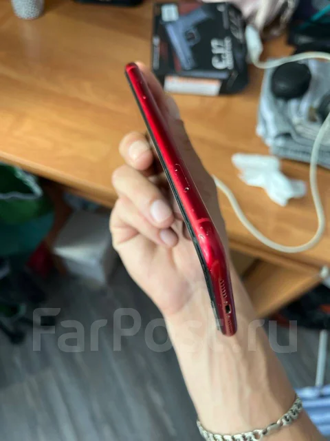 Apple iPhone 11. �/�, 64 ��, �������, 4G LTE, ���������� ����