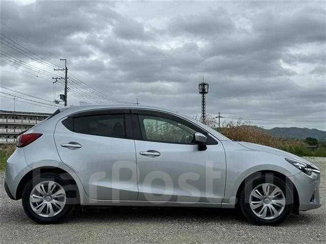 Mazda Demio. �������, ��������, 1.3 (92��.�.), ������, �/�. ��� ����� �� ������������ ����