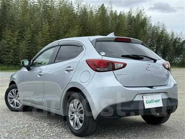 Mazda Demio. �������, ��������, 1.3 (92��.�.), ������, �/�. ��� ����� �� ������������ ����