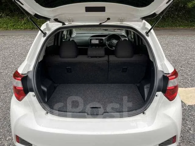 Toyota Vitz. ��������, ��������, 1.3 (99��.�.), ������, �/�. ��� ����� �� ������������ ����