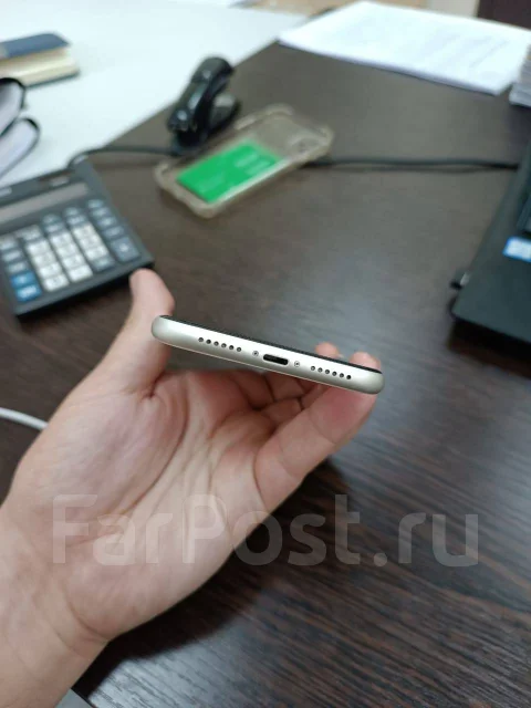 Apple iPhone 11. �/�, 64 ��, �����, 3G, 4G LTE, 5G, Dual-SIM, ����������, NFC ����