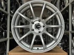 Advan Racing RS. 8.0x17", 5x114.3, ET35, �� 73,1���. ����