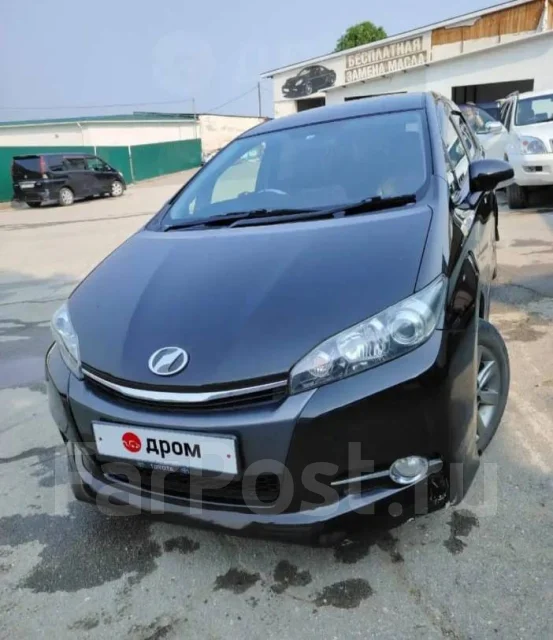 Toyota Wish. ��������, 4wd, 1.8 (130��.�.), ������, 147 700����. �� ����