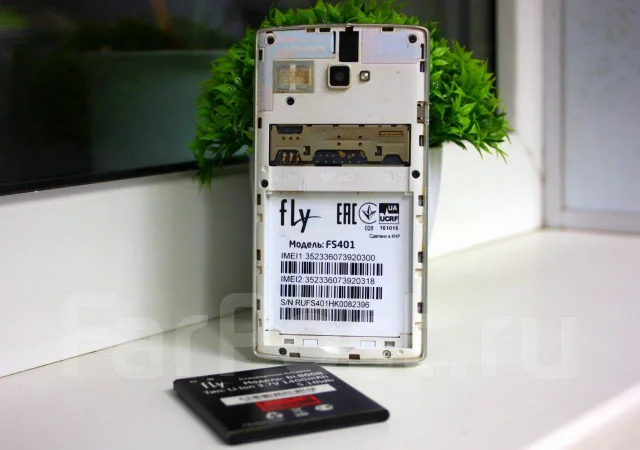 Fly FS401 Stratus 1. �/�, �� 8 ��, �����, Dual-SIM ����