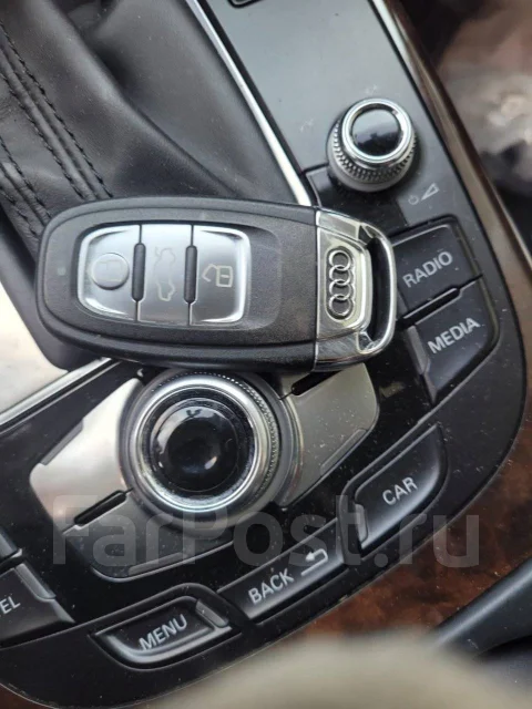 Audi A5 ����