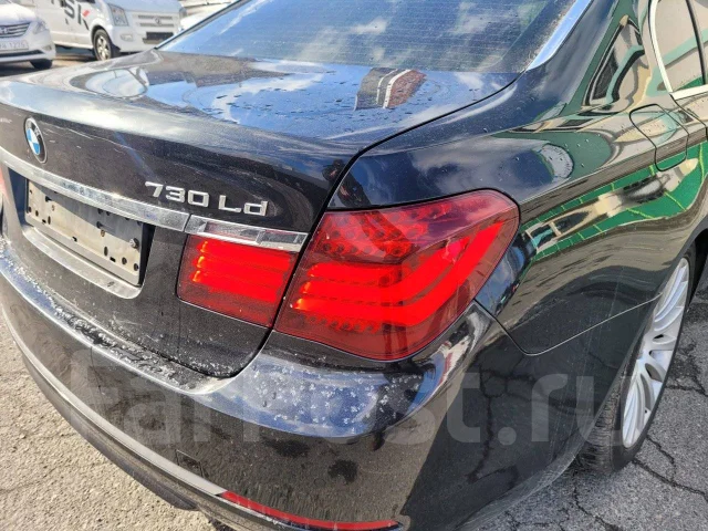 BMW 7-Series ����