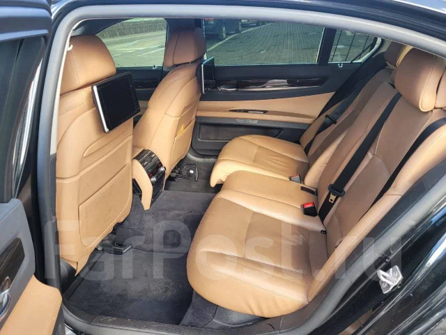 BMW 7-Series ����