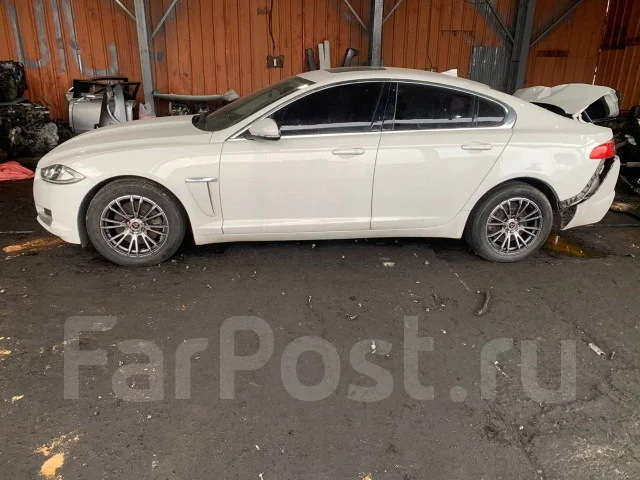 Jaguar XF ����