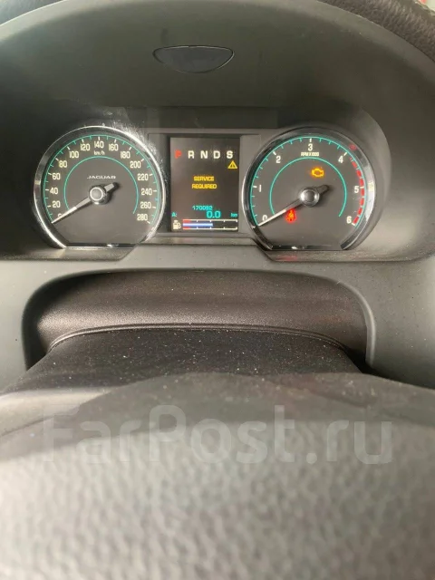 Jaguar XF ����