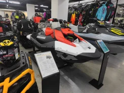 BRP Sea-Doo Fishpro. 2024 ��� ����