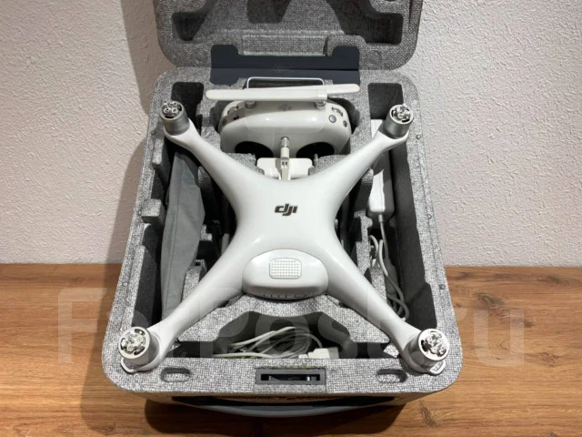 DJI Phantom 4. � �������. ��� ����� �� ������������ ����