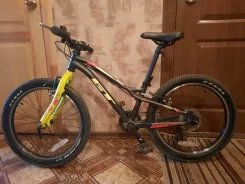 GT ����