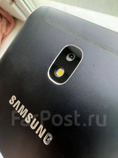 Samsung Galaxy J7. �/�, 16 ��, ������, 4G LTE, Dual-SIM, NFC, ���������� ����