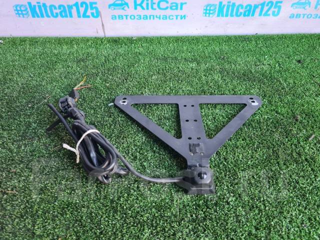    Toyota Prius zvw30 "070" 180 86790-47040 