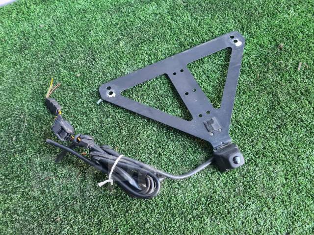    Toyota Prius zvw30 "070" 180 86790-47040 