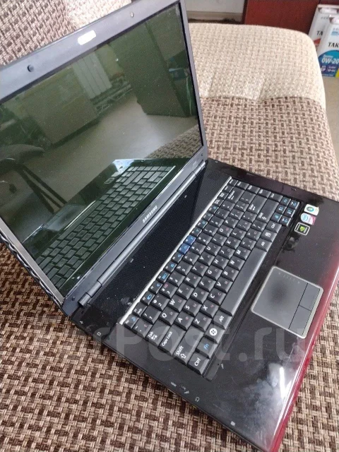 Samsung R560. WiFi: 1 ����