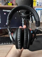 Audio-Technica ATH-M20X ����