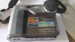���������� Sony Mavica MVC-FD73 � ������� �� 3,5 �������. ����
