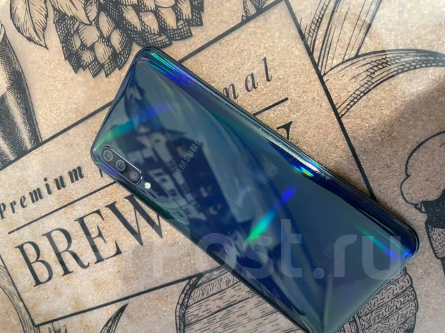 Samsung Galaxy A50. �/�, 64 ��, �����, 3G, 4G LTE ����