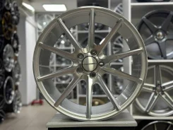 Vossen VFS-1. 7.5x17", 5x100, ET40, �� 73,1���. ����