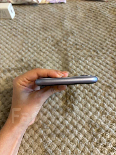 Apple iPhone 11. �/�, 128 ��, ����������, 3G, 4G LTE, NFC ����