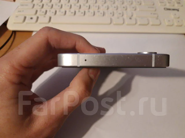Nothing Phone 1. �/�, 256 ��, �����, 3G, 4G LTE, Dual-SIM, NFC ����