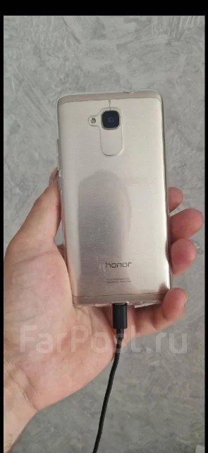 Honor 5C. �/�, 16 ��, ������ ����