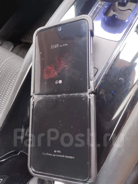 Samsung Galaxy Z Flip4. �/�, 256 ��, ������, 3G, 4G LTE, 5G, NFC ����