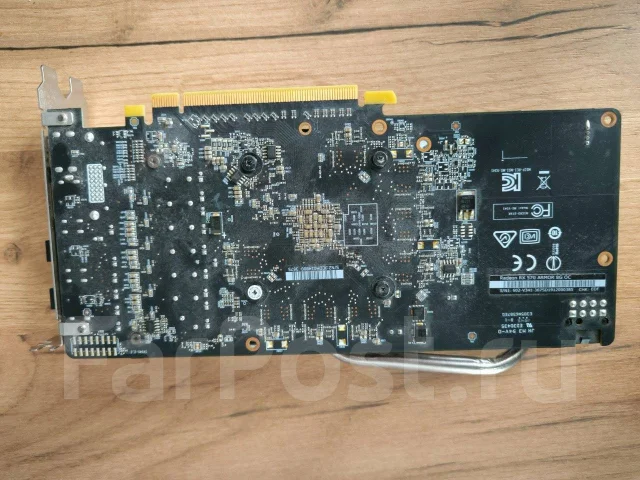 Radeon RX 570 ����