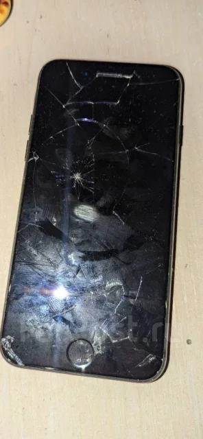 Apple iPhone 7. �/�, 128 ��, ������, 3G, 4G LTE, NFC ����
