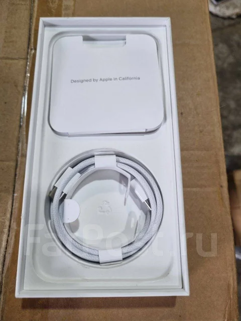 Apple iPhone 15 Pro Max. �����, 512 ��, �����, 4G LTE, 5G, Dual-SIM, NFC ����