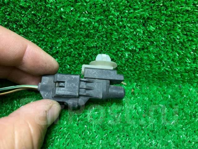   Toyota Allex 2004 8879022131 NZE121 1NZFE,  8879022131 