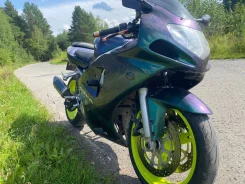 Suzuki GSX-R 600. 600����. ��., ��������, ���, � �������� ����