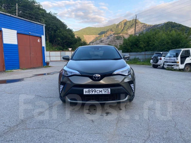 Toyota C-HR. �������, 4wd, 1.2 (116��.�.), ������, 21����. �� ����