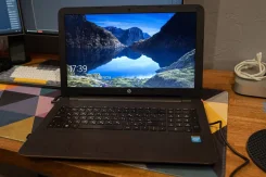 HP 250 G4. 15.6", 1,6����, ��� 4 ��, ���� 128���, WiFi: 1, Bluetooth: 1 ����