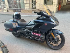 Honda Gold Wing. 1 800����. ��., ��������, ���������, ������ �� �� ����