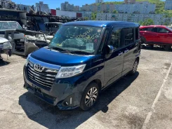 Toyota Roomy. M910A, 1KR ����