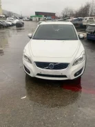 Volvo C30 ����