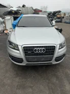 Audi Q5 ����
