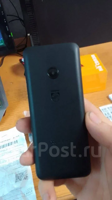 Philips Xenium E172. �/�, �� 8 ��, ������, Dual-SIM, ��������� ����