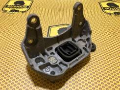    Nissan Qashqai J11 2013 [54659242] 112204BB0A 