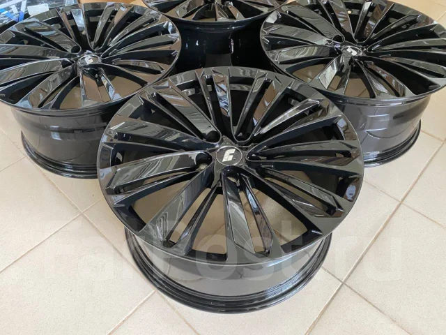LiXiang. 9.0x20", 5x120, ET40, �� 62,5���. ����