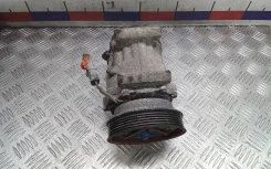 ���������� ������������ ��������� Nissan JUKE 2012 [YNP13BU01] 2763000Q3D ����