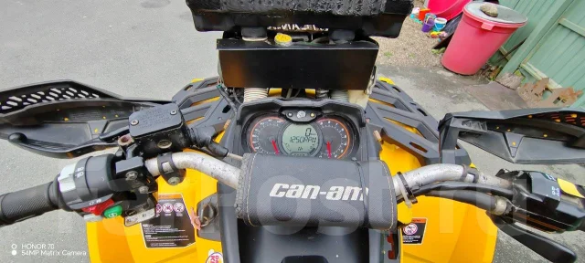 BRP Can-Am Outlander 1000R XT-P. ��������, ��, �� ����